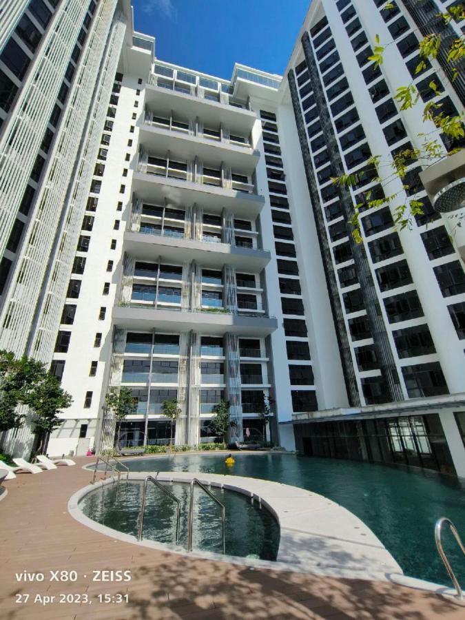 Relaxing Suite @Suzana The Shore Kota Kinabalu Exterior photo